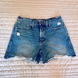 MADEWELL Relaxed Mid-Length Distressed Denim Shorts with Frayed Hem